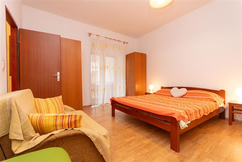 Apartment A1, for 4 persons