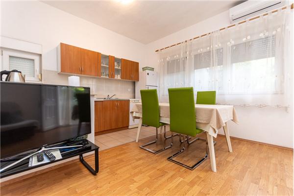 Apartment A1, for 4 persons