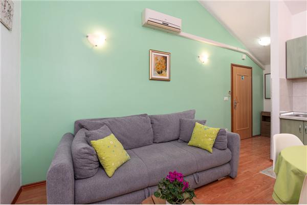 Apartment A2, for 4 persons