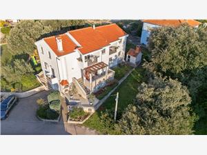 Apartments Mari Petrcane ( Zadar ), Size 55.00 m2, Airline distance to the sea 100 m, Airline distance to town centre 200 m