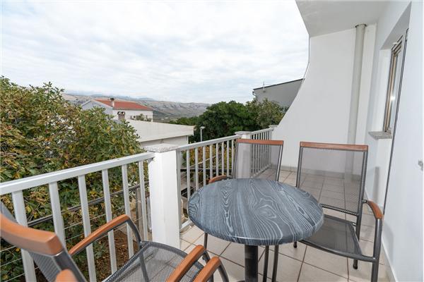 Apartment A2, for 4 persons