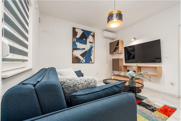 Apartment A1, for 6 persons