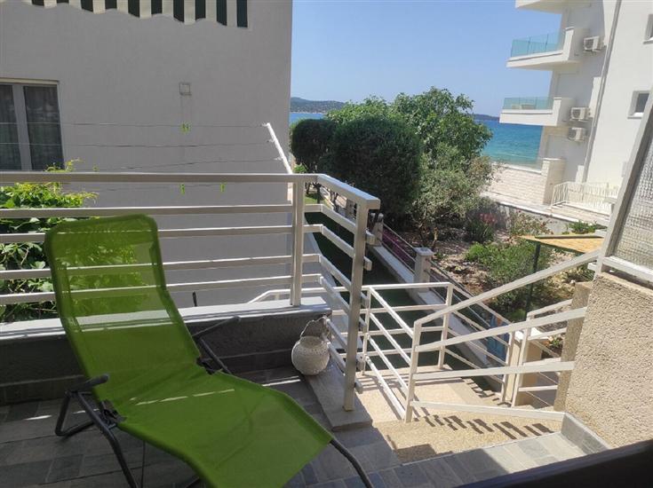 Apartment Jase Beachfront