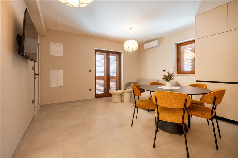 Apartment A2, for 4 persons