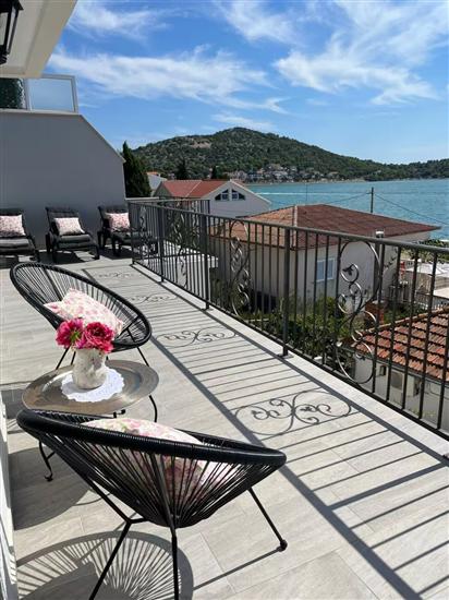 Ferienwohnung A2, für 6 Personen