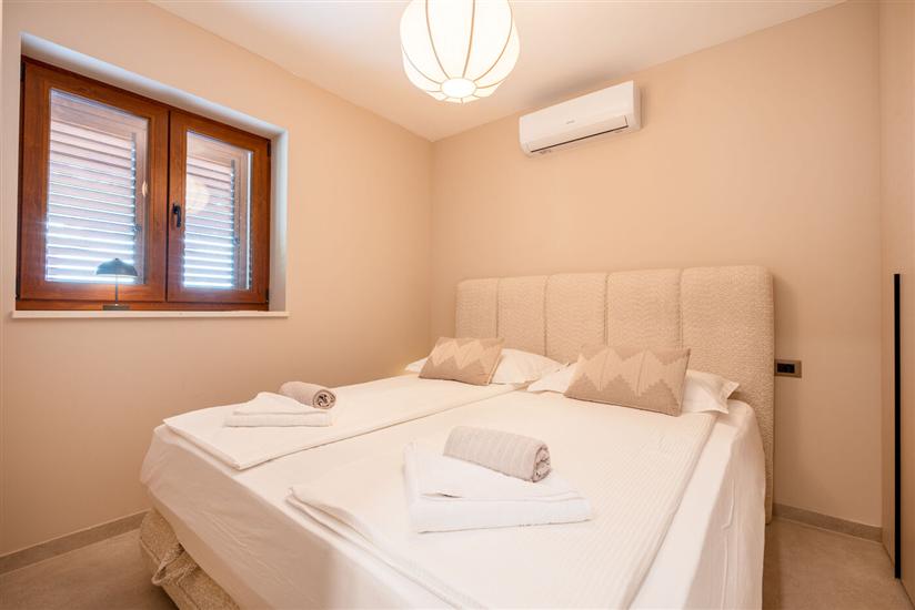 Apartment A4, for 4 persons