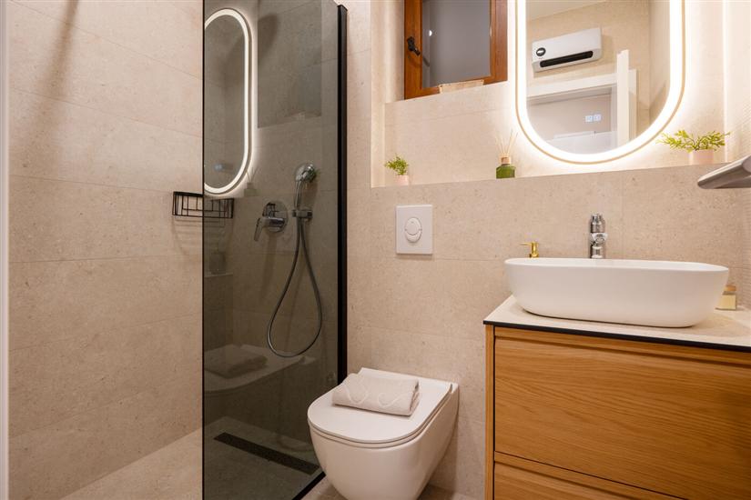 Apartment A4, for 4 persons