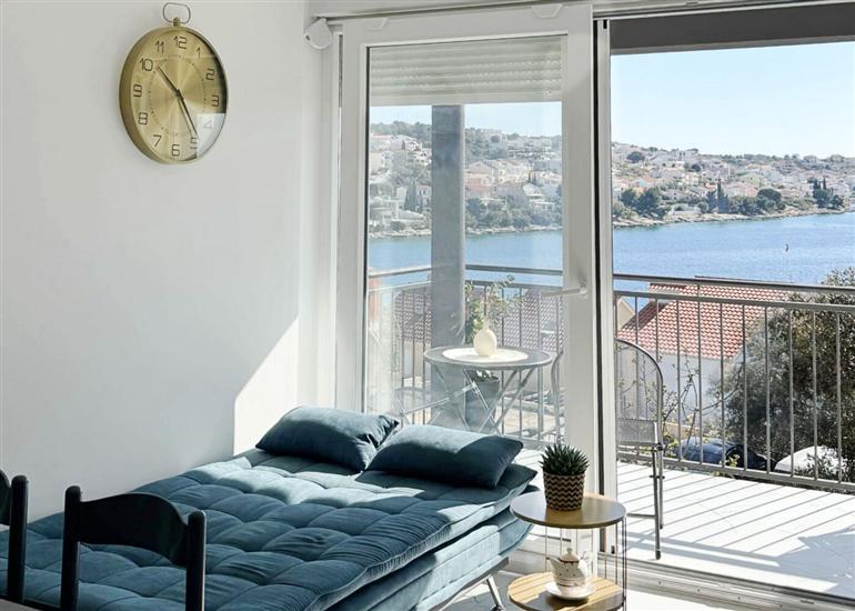 Apartment A1, for 5 persons