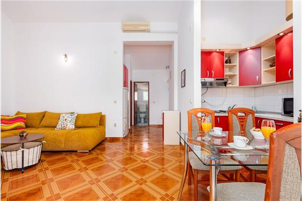 Apartment A1, for 4 persons