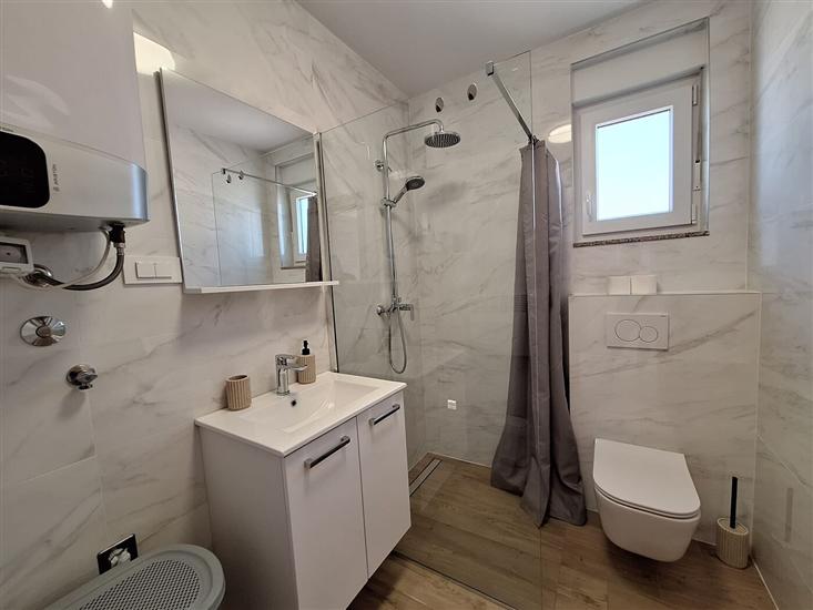 House K1, for 8 persons