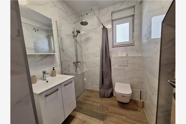 House K1, for 8 persons