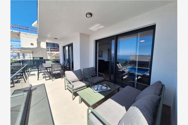 House K1, for 8 persons