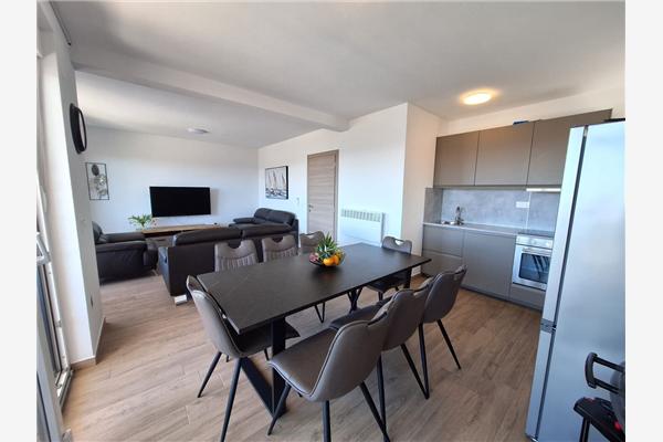 House K1, for 8 persons