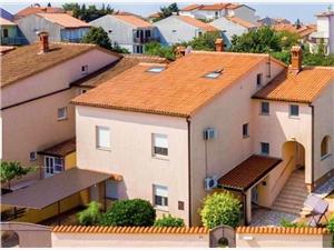 Apartmaj Niko Stinjan (Pula), Kvadratura 120,00 m2