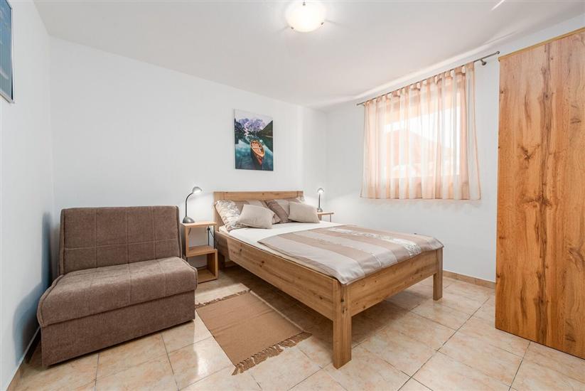 Apartment A1, for 6 persons