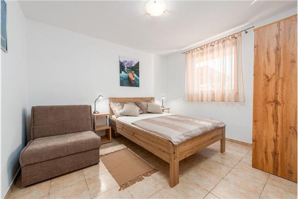 Apartment A1, for 6 persons