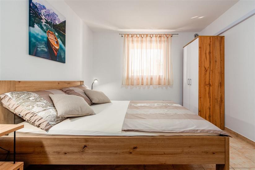 Apartment A1, for 6 persons