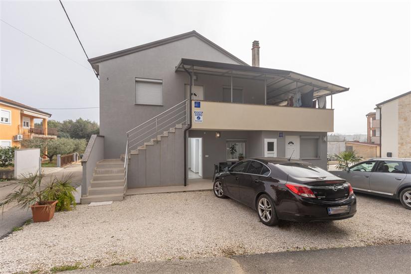 Apartmaj Sidro 3