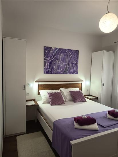 Apartment  Mira i Denis
