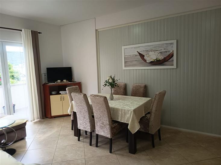 Apartment  Mira i Denis