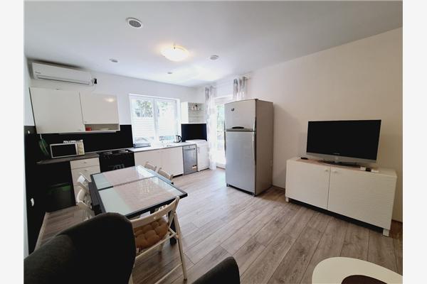 Apartment A1, for 5 persons