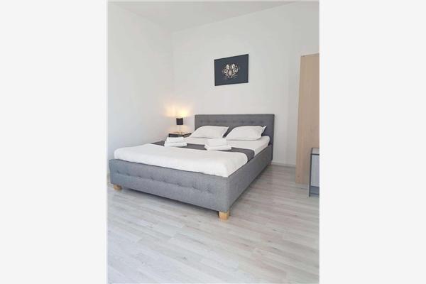 Apartment A1, for 5 persons