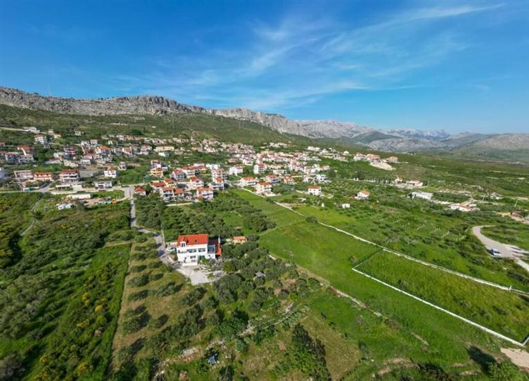 House Villa Olives Garden