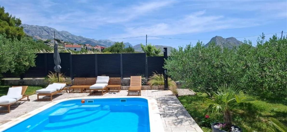 House Villa Olives Garden