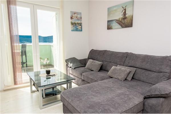 Apartment A9, for 6 persons