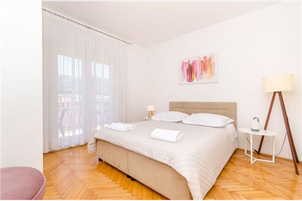 Apartment A2, for 3 persons