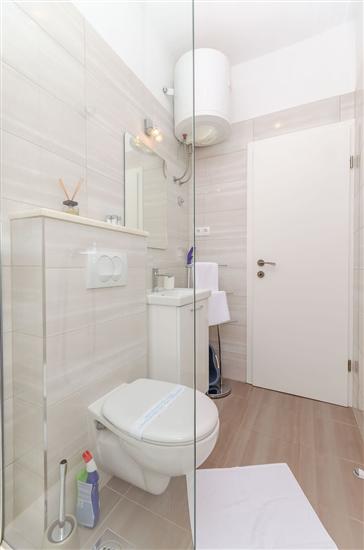Apartment A2, for 3 persons