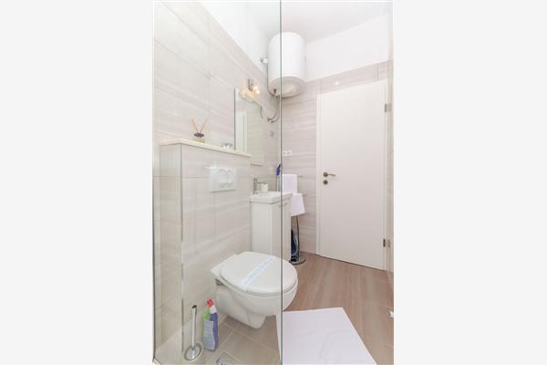 Apartment A2, for 3 persons