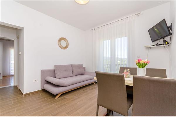 Apartment A2, for 3 persons