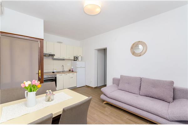 Apartment A2, for 3 persons