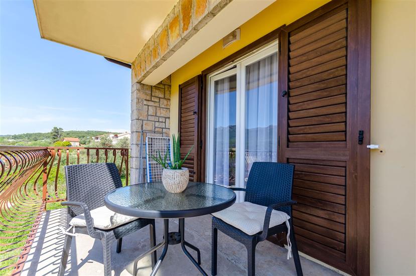 Apartment A2, for 3 persons