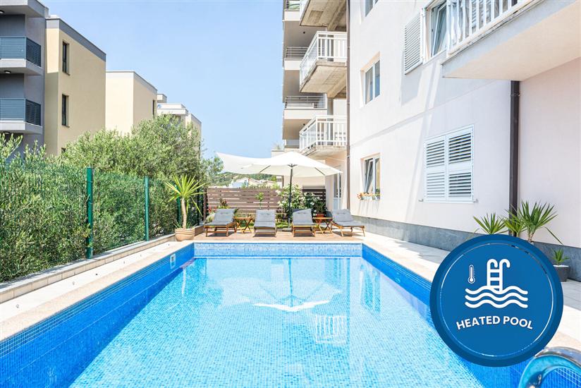 Apartments Seaview