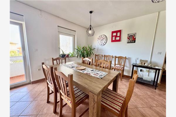 Apartman A1, na 8 osebe