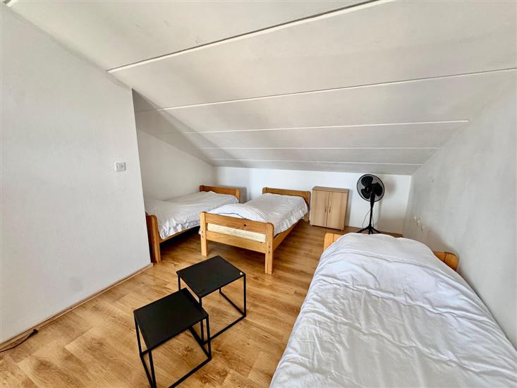 Apartman A1, na 8 osebe