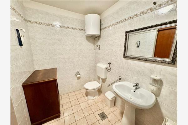 Apartman A1, na 8 osebe