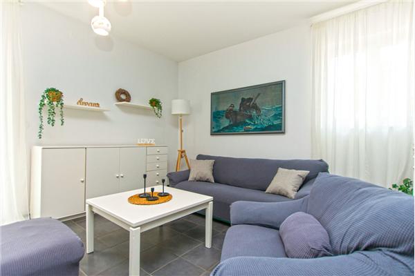 House K1, for 8 persons