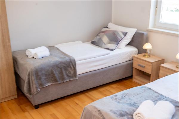 Apartman A2, na 6 osebe