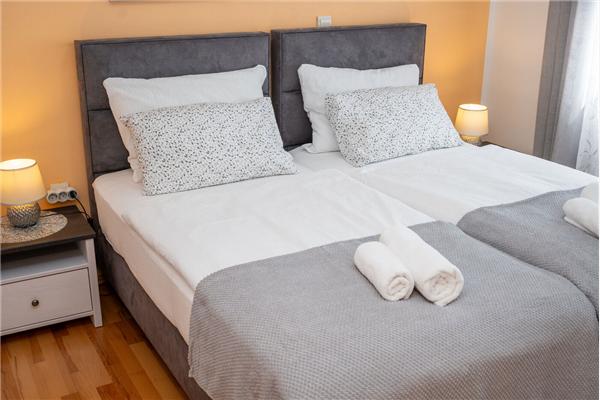 Apartman A2, na 6 osebe