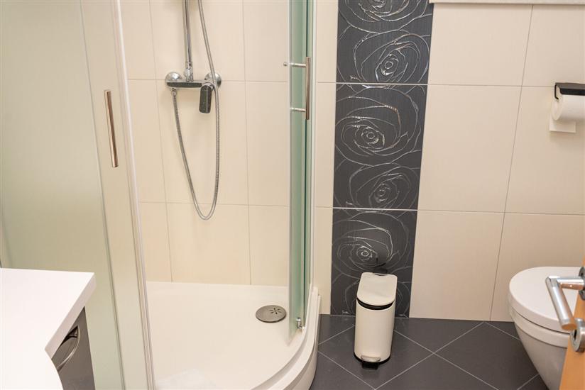 Apartman A2, na 6 osebe