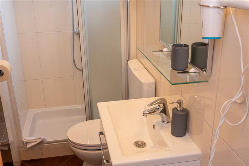 Apartman A2, na 6 osebe