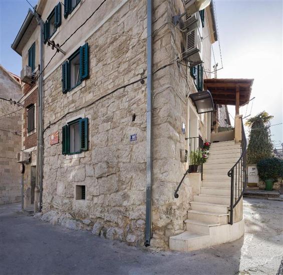 Apartmaji Old Town Retreat