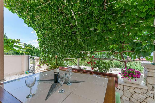 Apartman A1, na 5 osebe