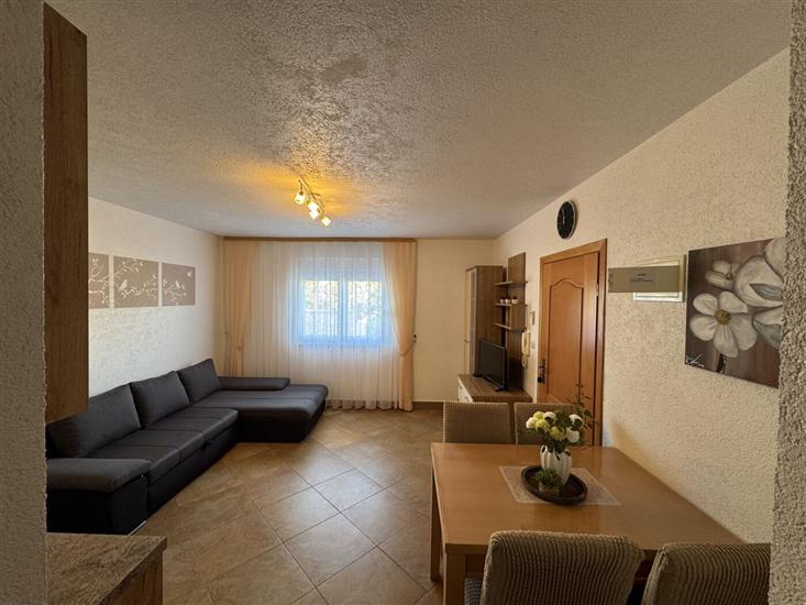 Apartment A1, for 3 persons