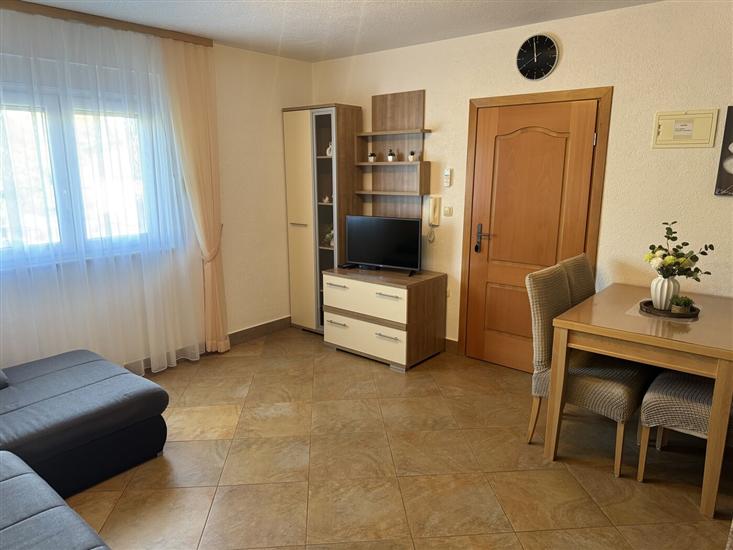 Apartment A1, for 3 persons