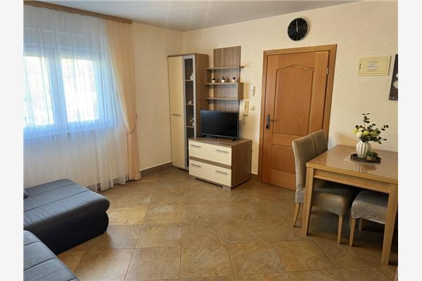 Apartment A1, for 3 persons