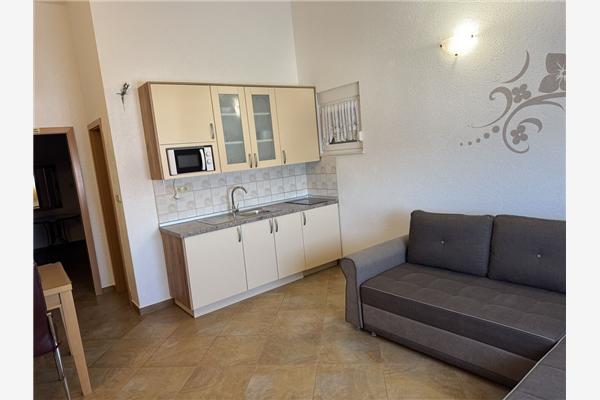 Apartment A5, for 4 persons